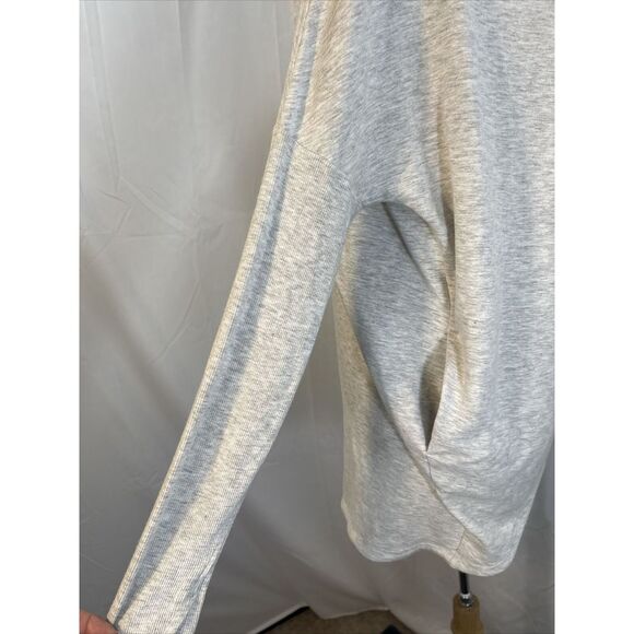 Athleta Light Grey Heather Purana Wrap Hoodie Sweatshirt Women M Yoga Gorpcore - Picture 6 of 14